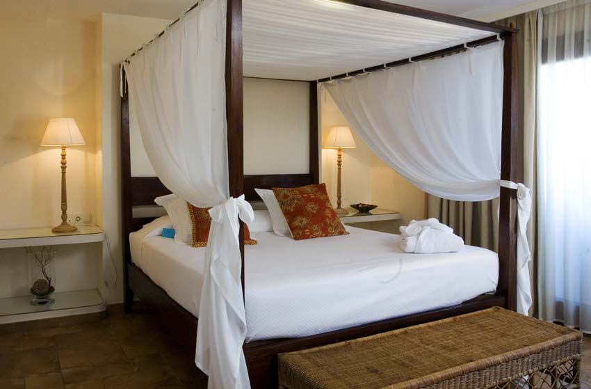 Fragata Suite with terrace and relaxing pool -  Hotel La Posada del Mar Denia 3