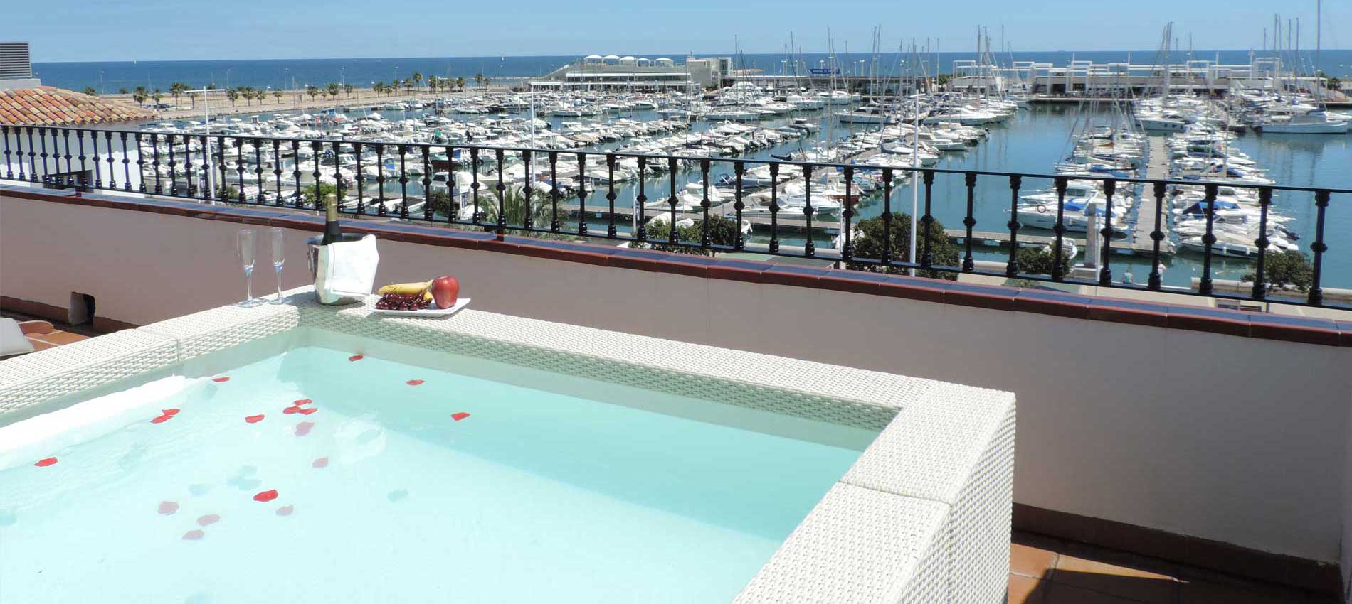 Piscina terraza - Hotel en denia La Posada del Mar
